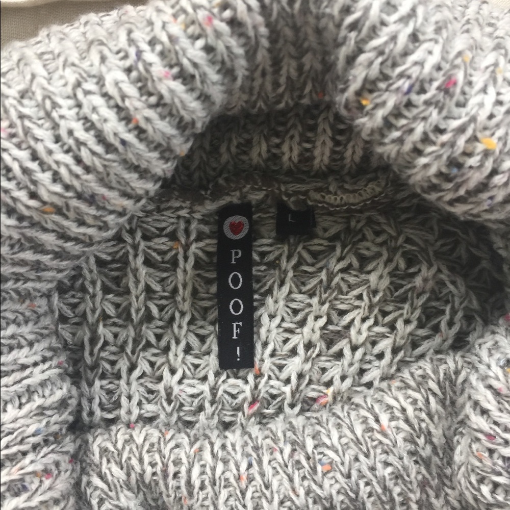 Sweater - Picture 2 of 2